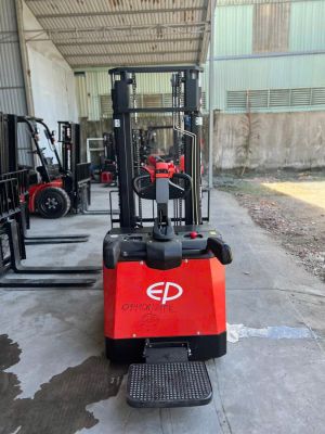 Xe điện đứng lái 1,5 tấn CQE15R