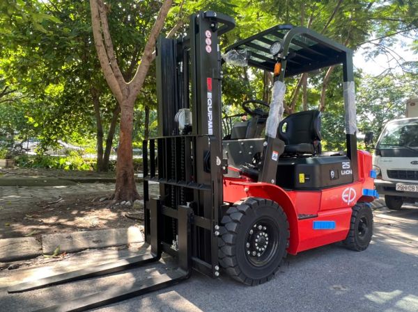 Xe nâng điện 2,5 tấn EFL252