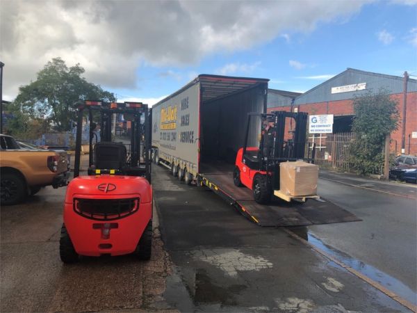 Xe nâng điện 2,5 tấn EFL252