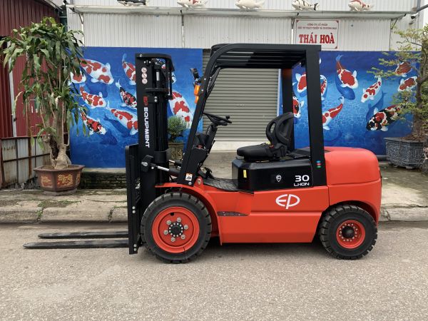 Xe điện 3-3,5 tấn EFL302/EFL352