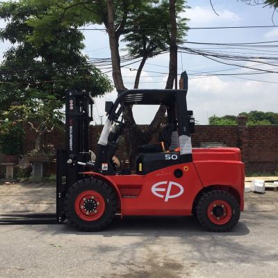 Xe nâng Diesel 5,0 tấn CPCD50T8