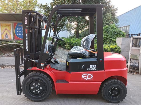 Xe điện 3-3,5 tấn EFL302/EFL352