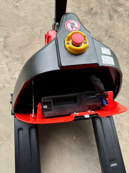 Xe nâng tay điện 2 tấn EPT20-EZ