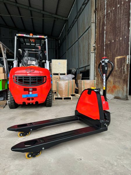 Xe nâng tay điện 2 tấn EPT20-EZ
